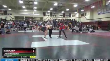 182 lbs Round 1 - Jakob McGowan, Fort Madison vs Aaron Mack, Dubuque Senior