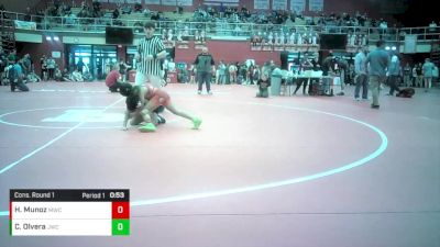 10U - 67 lbs Cons. Round 1 - Harlee Munoz, Mishawaka Wrestling Club vs Carlos Olvera, Jimtown Wrestling Club