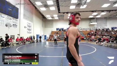 133 lbs Semis & 3rd Wb (16 Team) - Adrian Chavez, Fresno City College vs William Smith, College Of The Redwoods