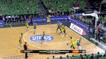 Walkup Scores 7 points