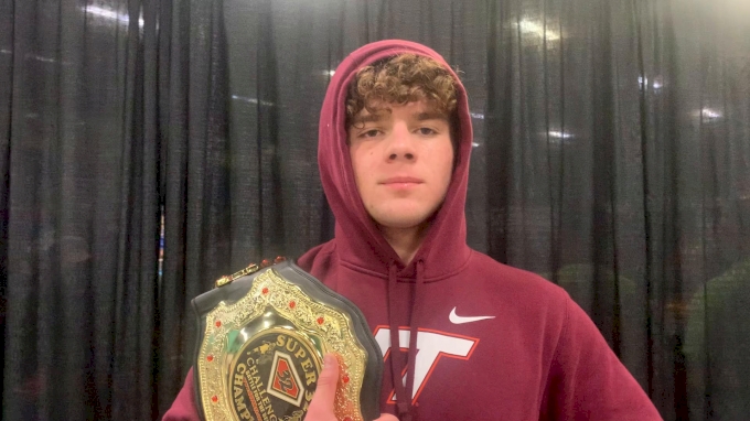 Ryan Burton Focused On His Handfight To Win Super 32 Belt