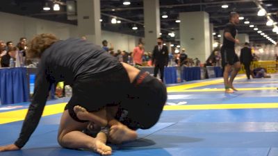 Alan Sanchez Catches Buzzer-Beater Triangle Armbar