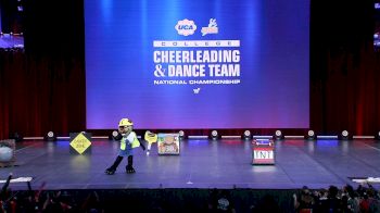 University of Cincinnati - The Cincy Bearcat [2022 Division IA Mascot Finals] 2022 UCA & UDA College Cheerleading and Dance Team National Championship