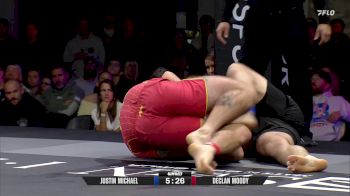 Declan Moody Secures the D'arce Finish in the Quarterfinals | WNO 30