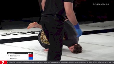 Craig Jones Uses Inside Sankaku To Control And Submit Roberto Jimenez