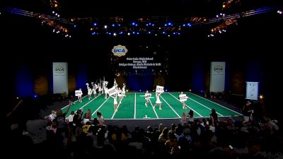 Prior Lake High School [2022 Medium Varsity Non Tumbling Game Day Finals] 2022 UCA National High School Cheerleading Championship