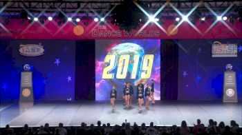 Dancin' with Roxie [2019 Small Senior Jazz Finals] 2019 The Dance Worlds