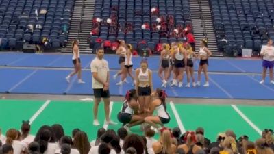 University of South Carolina [All-Girl Group Stunt] 2025 NCA College Camps: Partner & Group Stunt