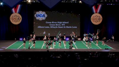 Green River High School [2022 Medium Varsity Coed Game Day Finals] 2022 UCA National High School Cheerleading Championship