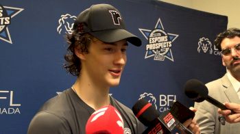 Maddox Dagenais réagit après le match des Espoirs de la LHJMQ