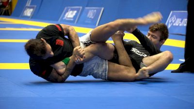 Junny Sets In A Heel Hook At No-Gi Worlds