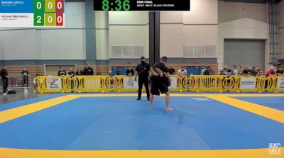 Marvin Castelle Beats 50-50 with Heel Hook